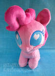 MLP FiM: Pinkie Pie Ponydoll by sugarstitch