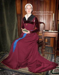 Tudor Kirtle