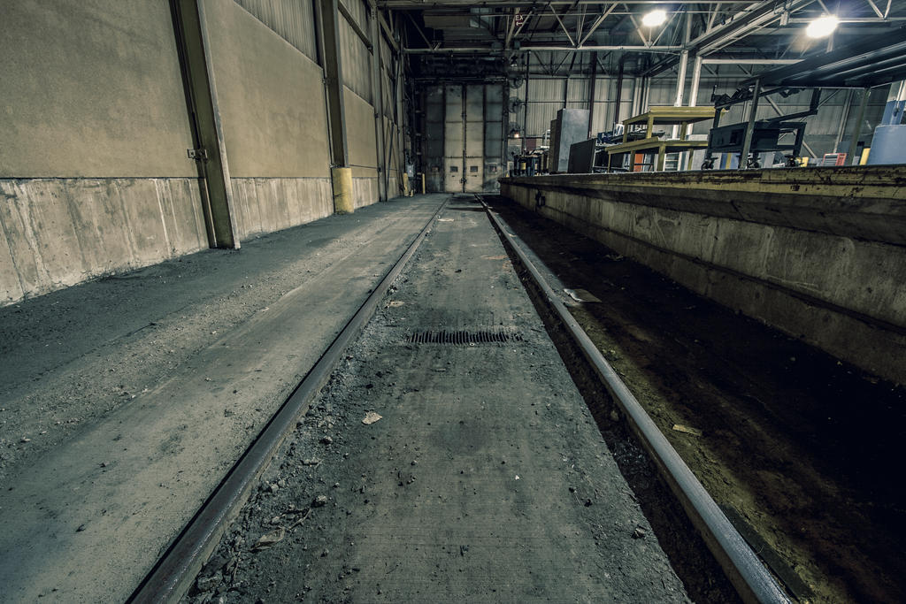 Indoor Train Loading Dock by 5isalive on DeviantArt