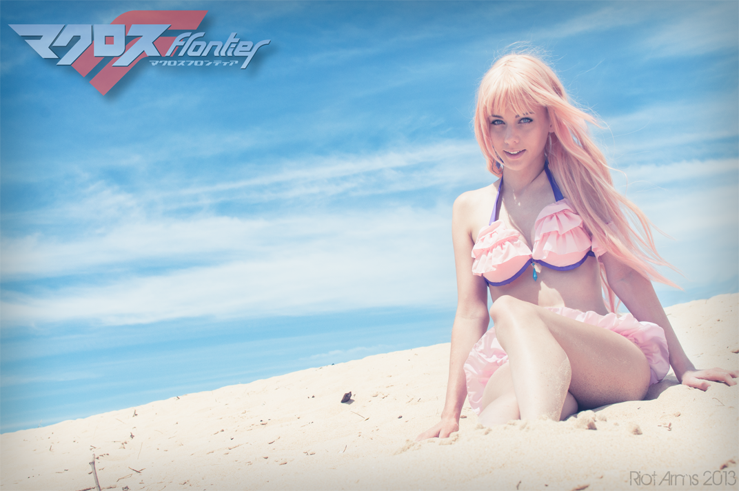 Macross Frontier: Beach