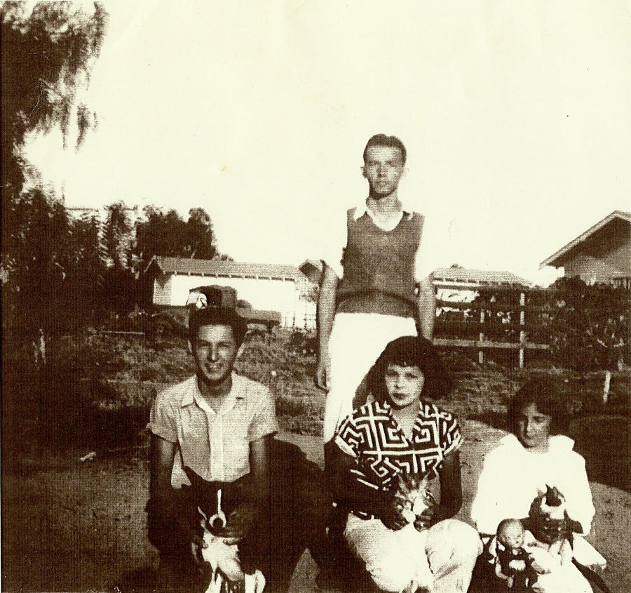 First Generation- Family Photo by kiarapop on DeviantArt