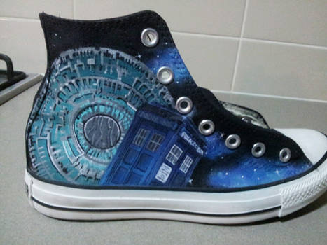 Moar Dr. Who Shoes