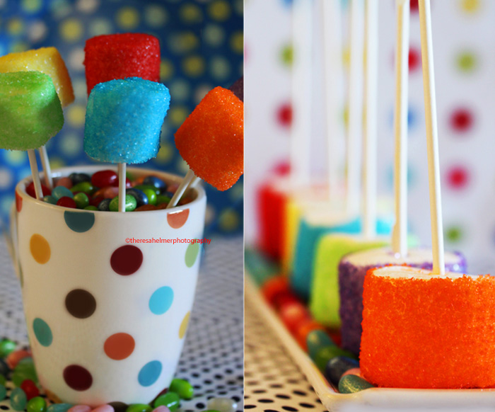 Simple Marshmallow Pops