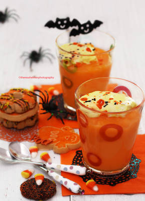 Pumpkin Pudding w/ Halloween Cookies