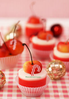 Panna Cotta Rainier Cherry Cups