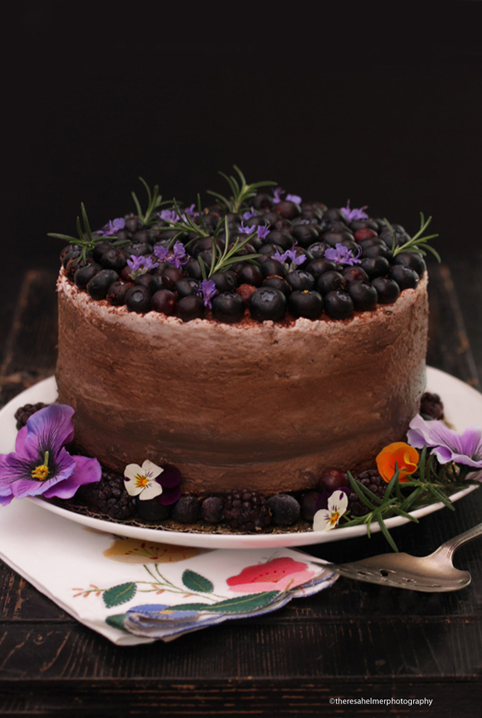 Dark Chocolate Cake with Blueberries