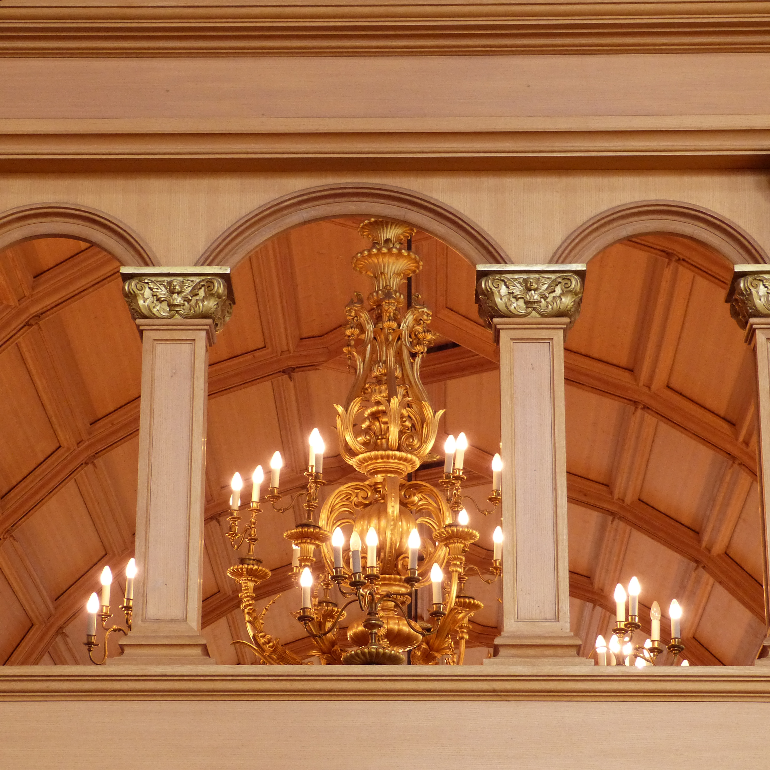 City hall chandelier in Nuremberg