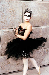 Black Swan Cosplay