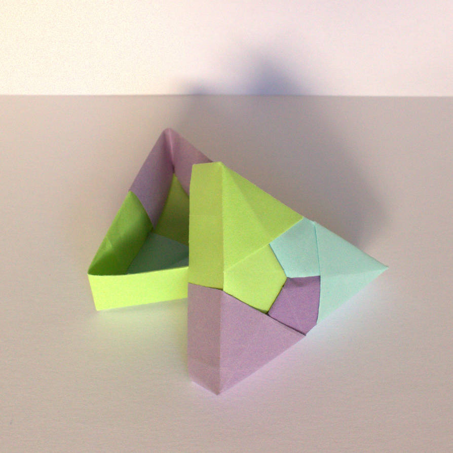Triangular origami box by Astrelya on DeviantArt
