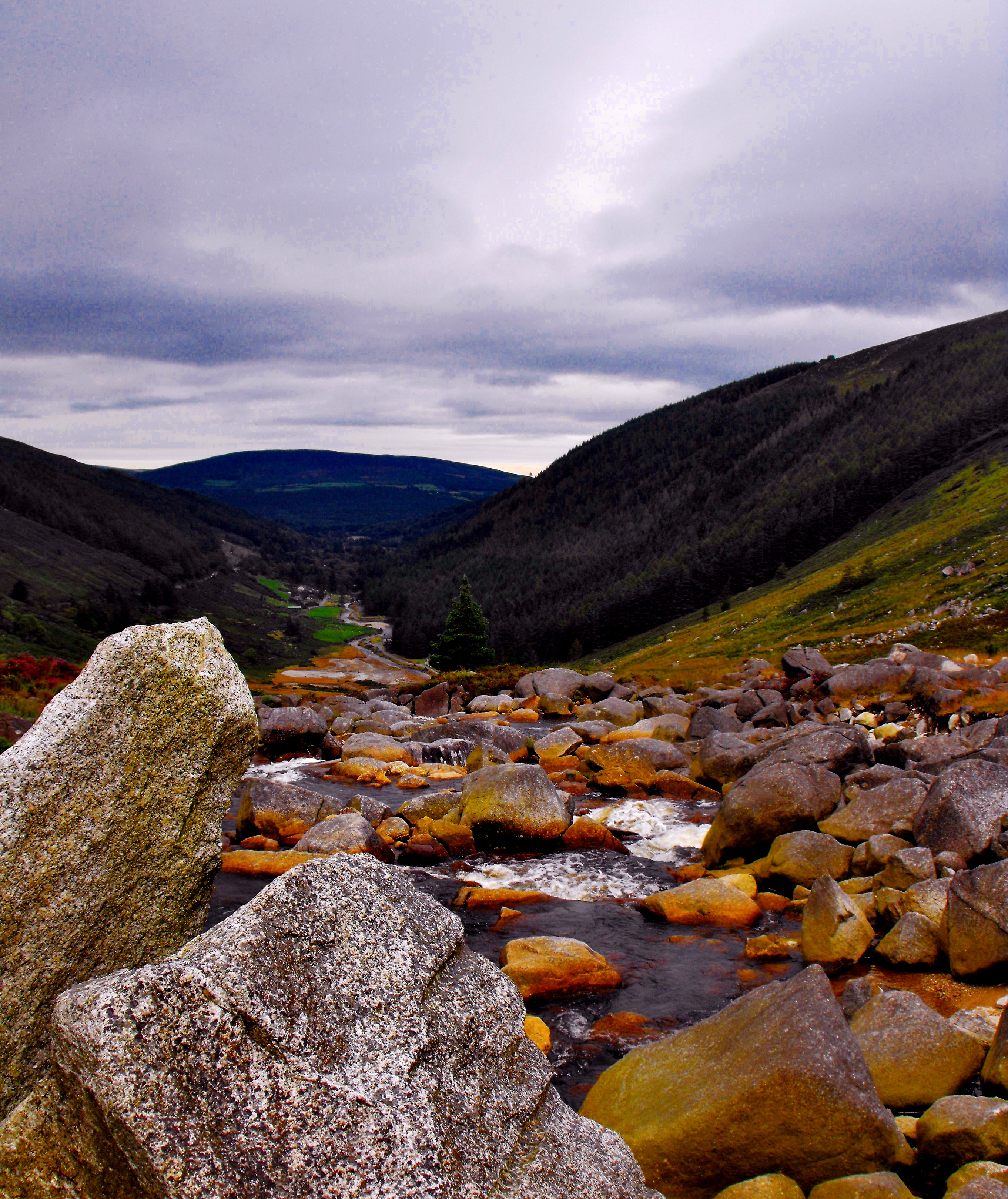 The Mighty Valley and the Small Creek