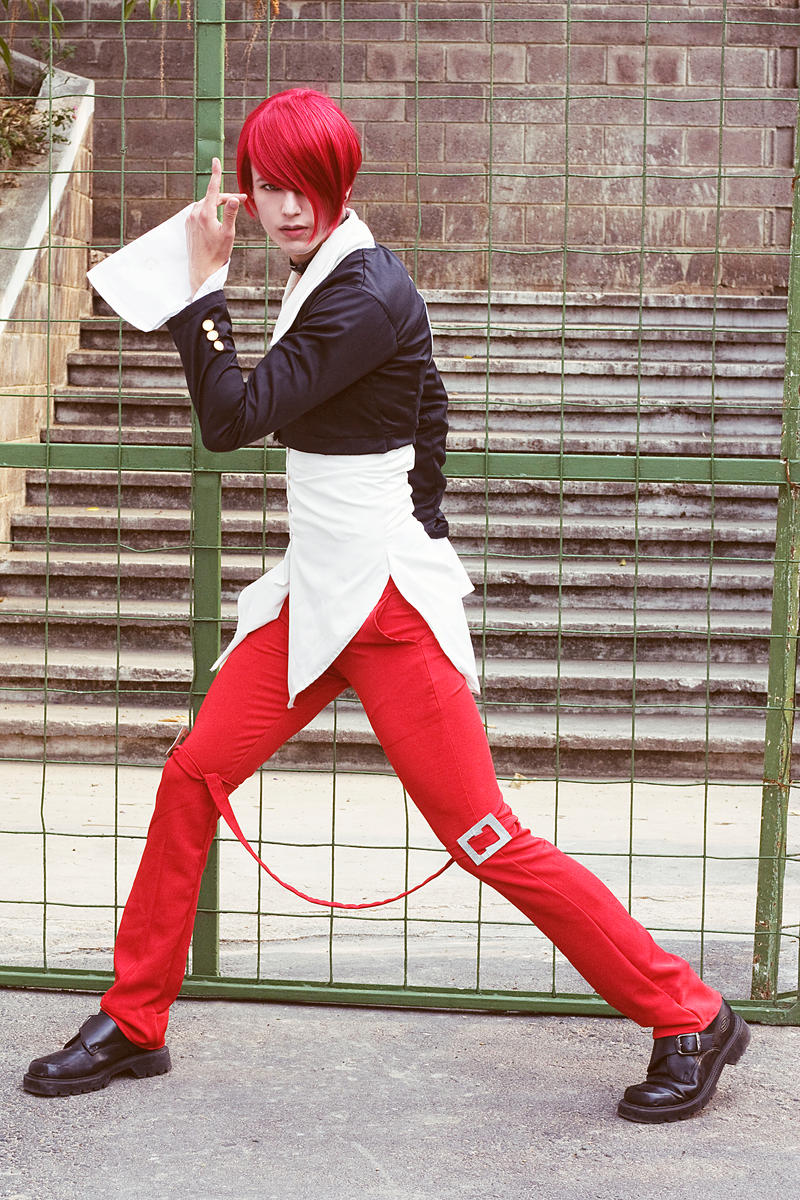 Iori Yagami by KieferGarcia on DeviantArt