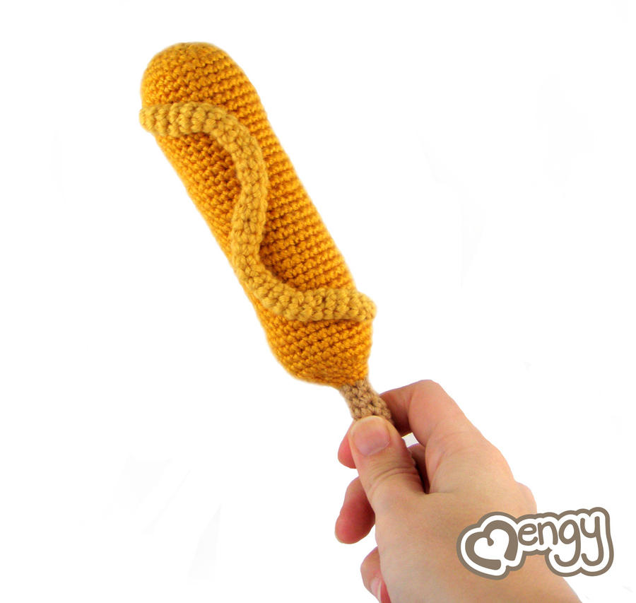 Corn Dog Amigurumi by mengymenagerie