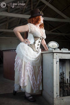 Steampunk in White Lace