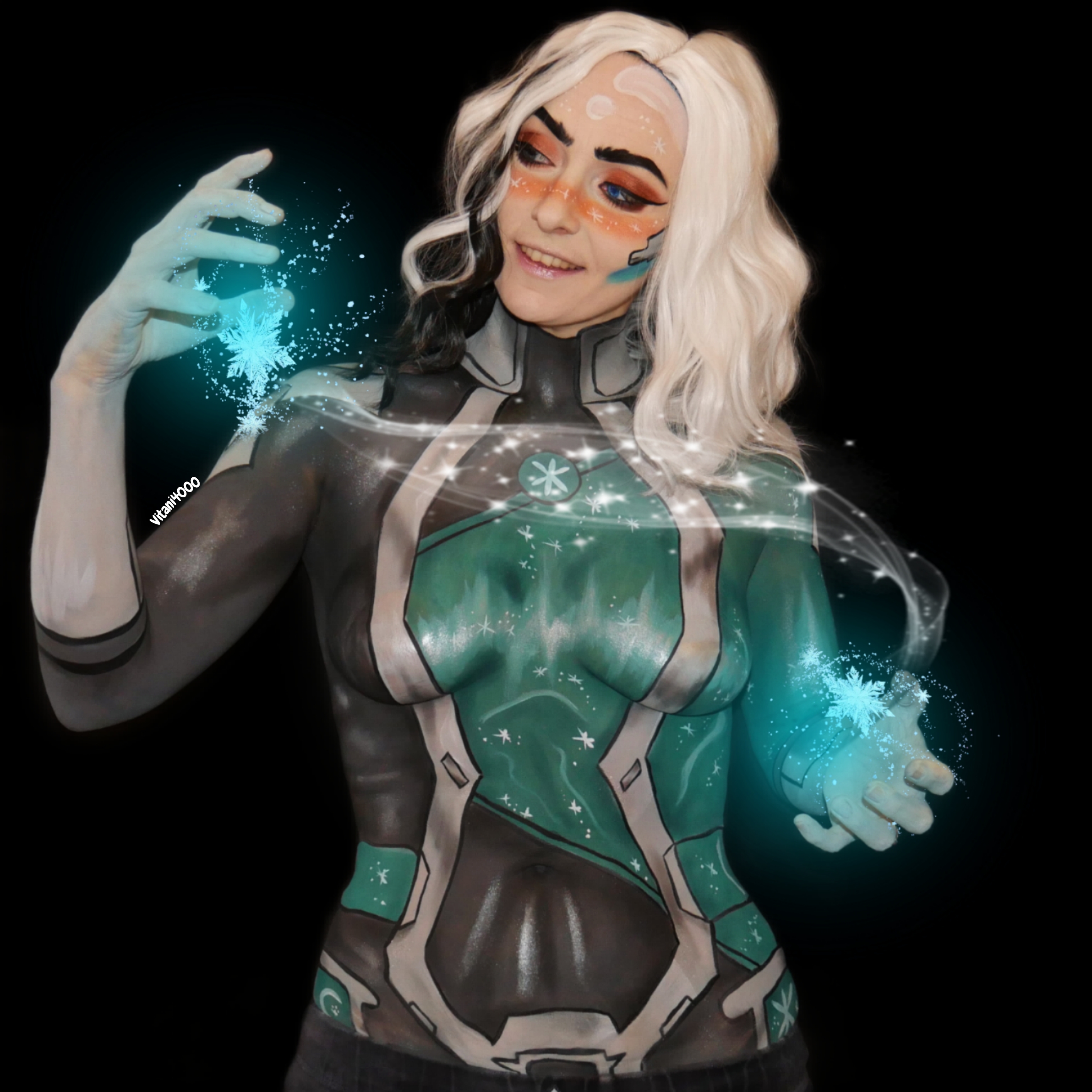 Luna Snow - Bodypaint 1/5
