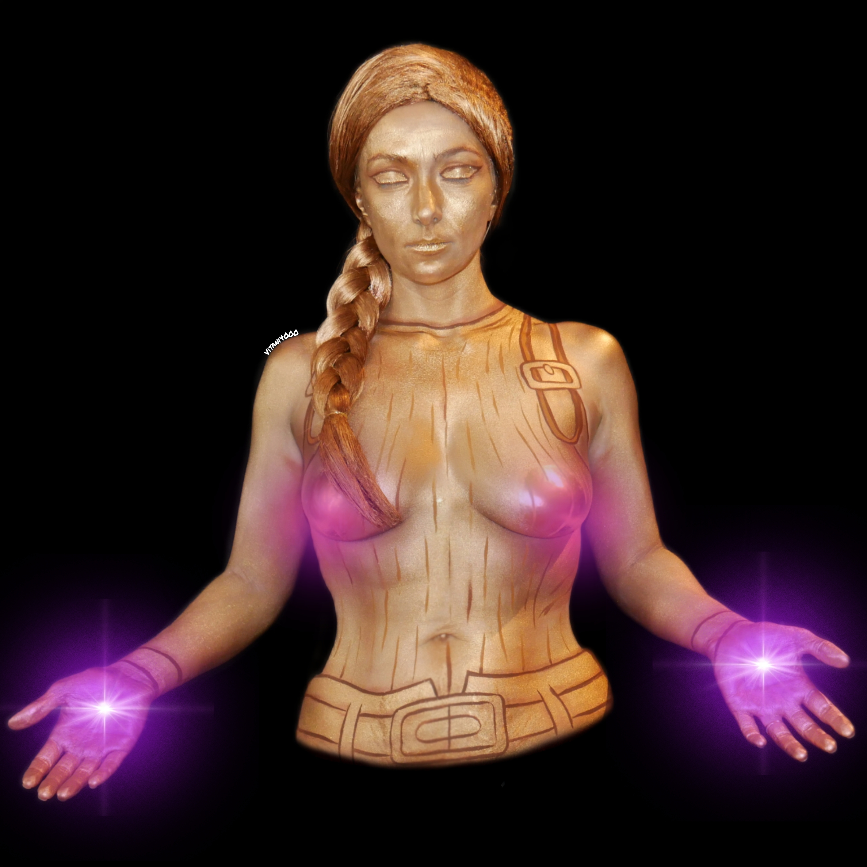 Golden Lara Croft - Bodypaint 3/9
