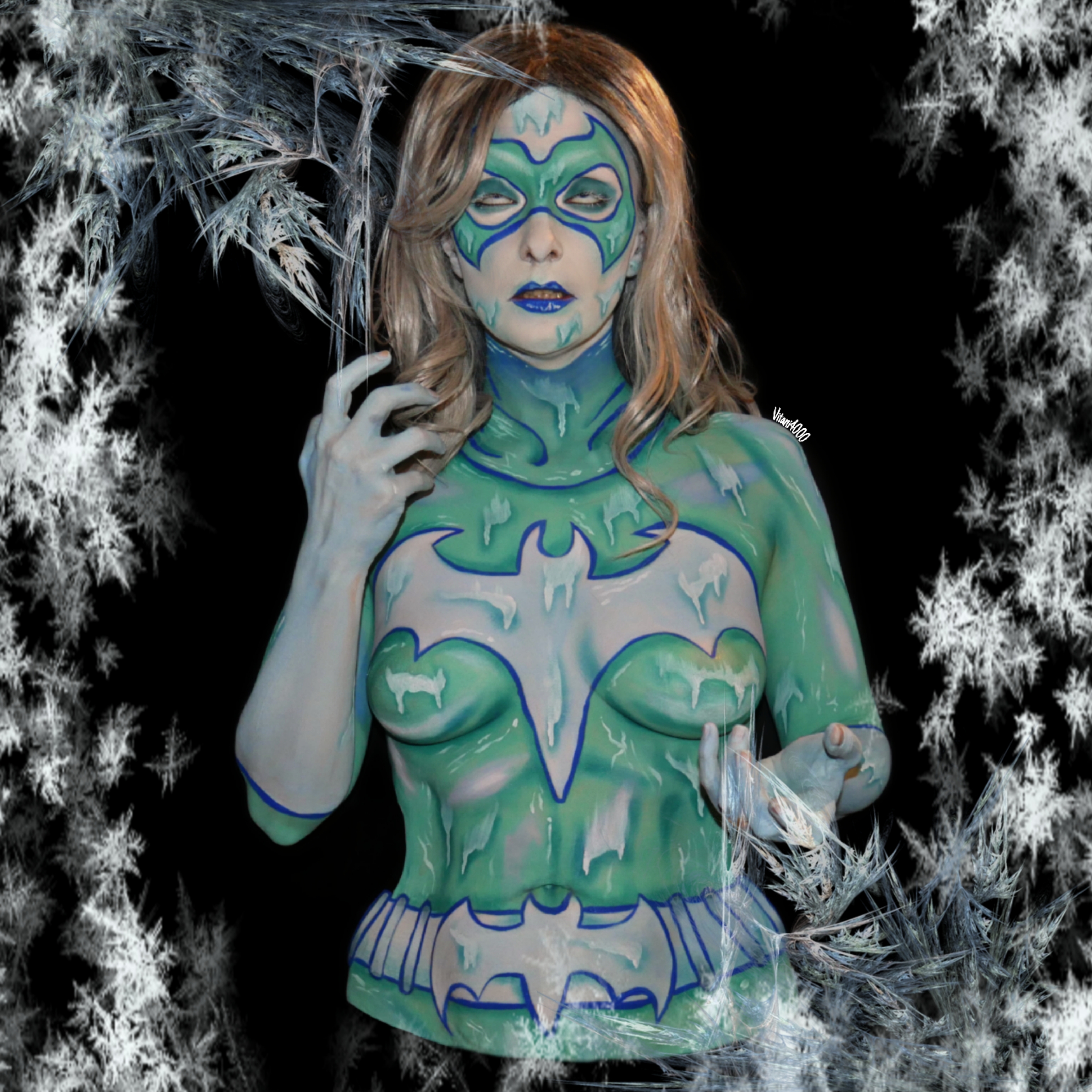 Frozen Batgirl - Bodypaint 10/10