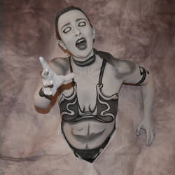 Slave Leia Frozen in carbonite - Bodypaint 1/5