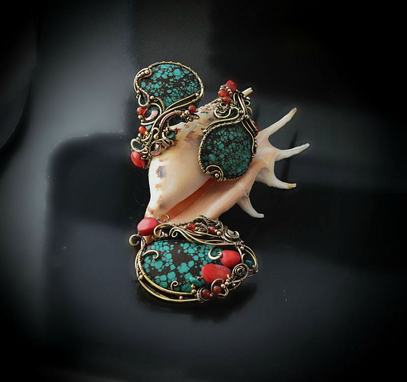 Set consists of bracelets and brooches. by DARiyaKUTEPOVA Set consists of bracelets and brooches. by DARiyaKUTEPOVA