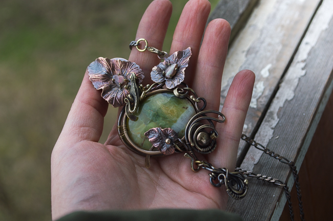 pendant opal