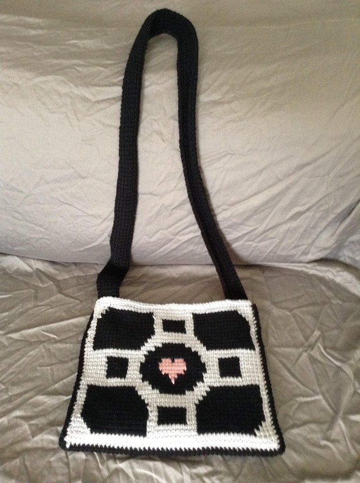 Portal -- Companion Cube Purse