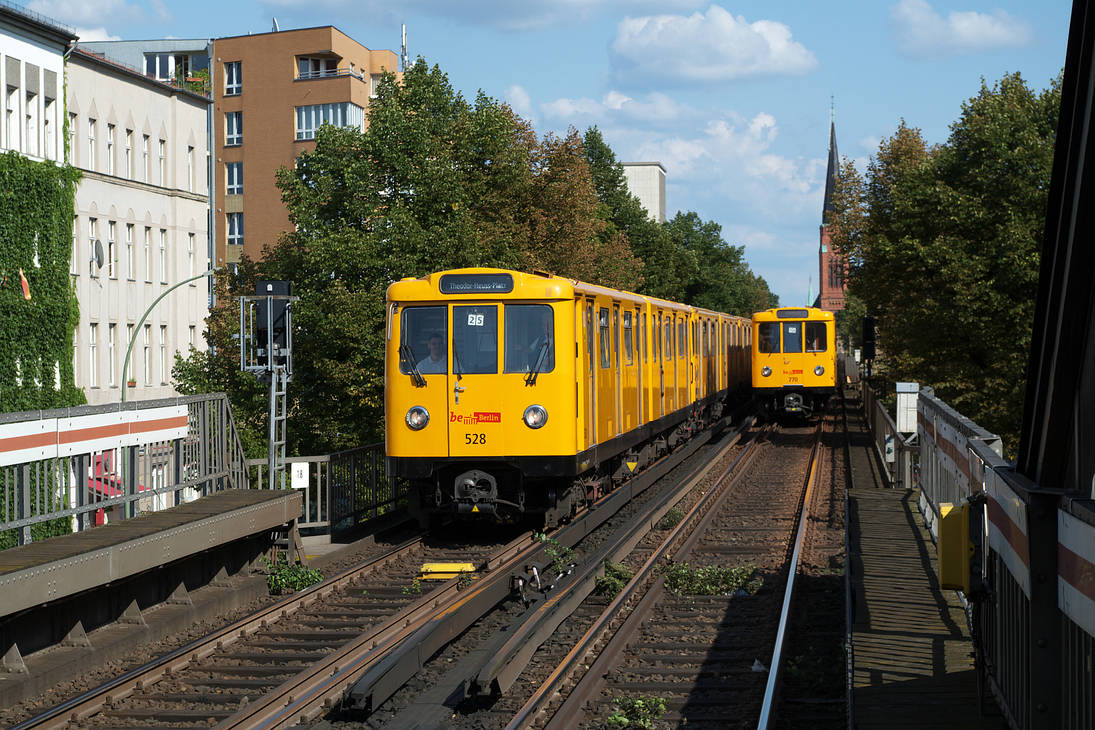Next station: Nollendorfplatz by cgncyclist Next station: Nollendorfplatz by cgncyclist