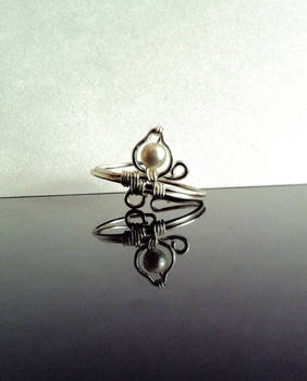 Pearls and Leaves Adjustable Ring 1