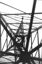 pylon03