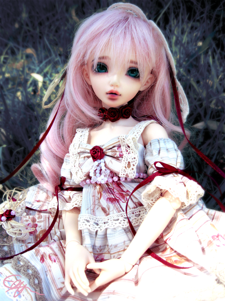 BJD: Bethney (A Romantic)