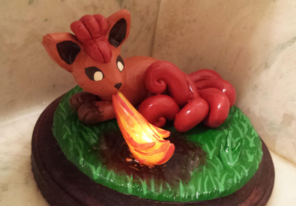 Vulpix Light-Up Sculpture by Kyreon on DeviantArt