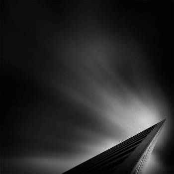 pyramid by kevinsaintgrey
