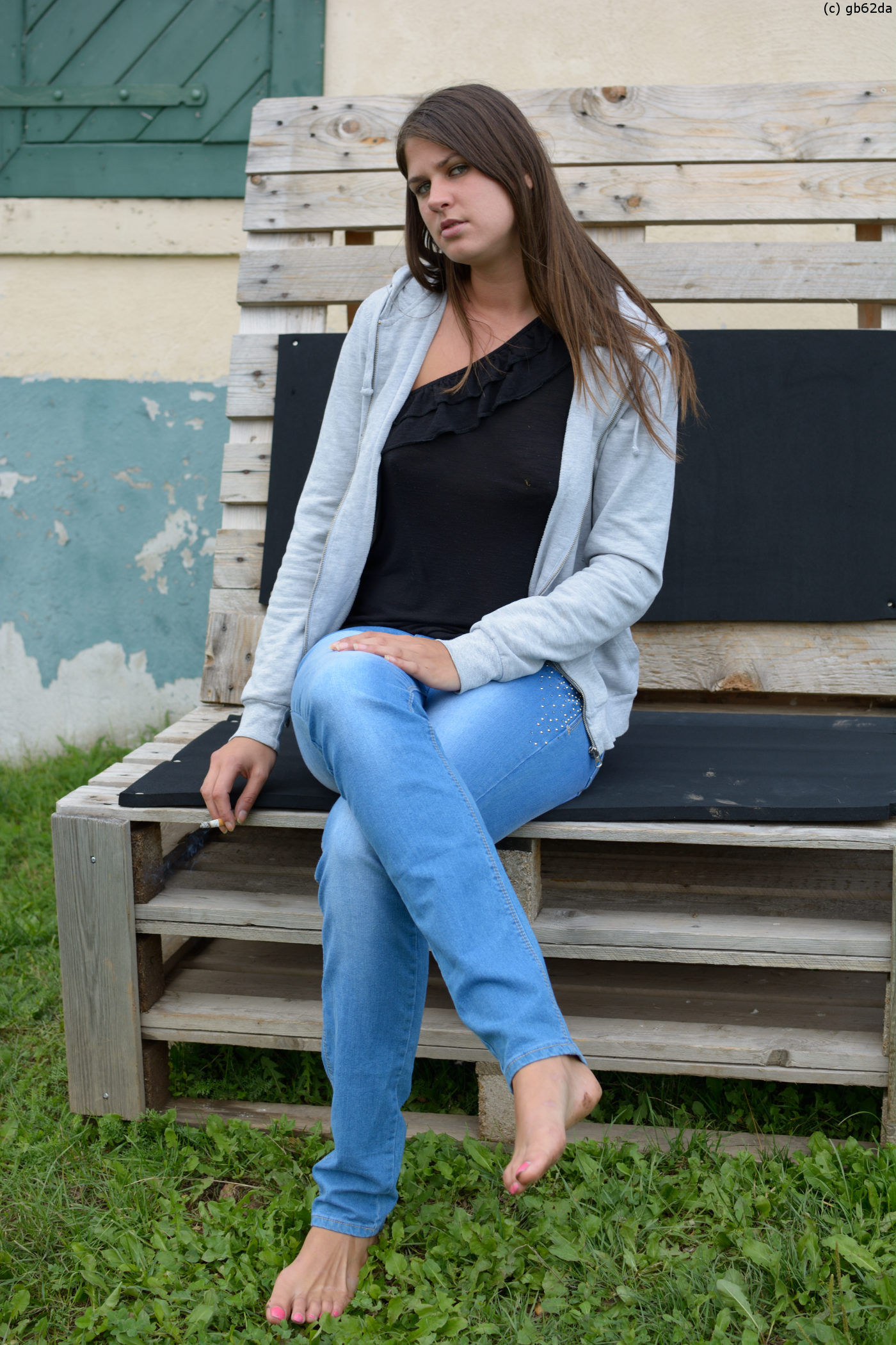 Break for a smoke by gb62da on DeviantArt