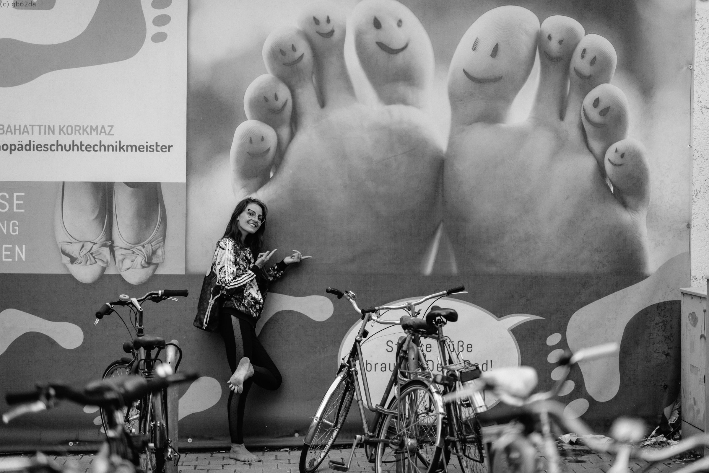 Smiling toes by gb62da on DeviantArt