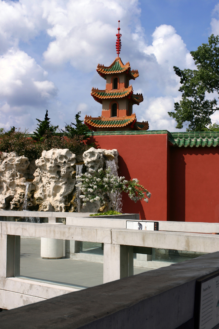 China Exhibit at Memphis Zoo