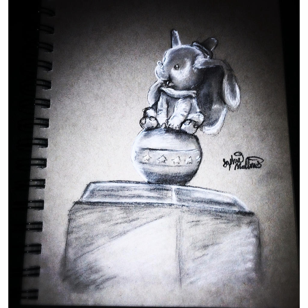 Little Dumbo Statue
