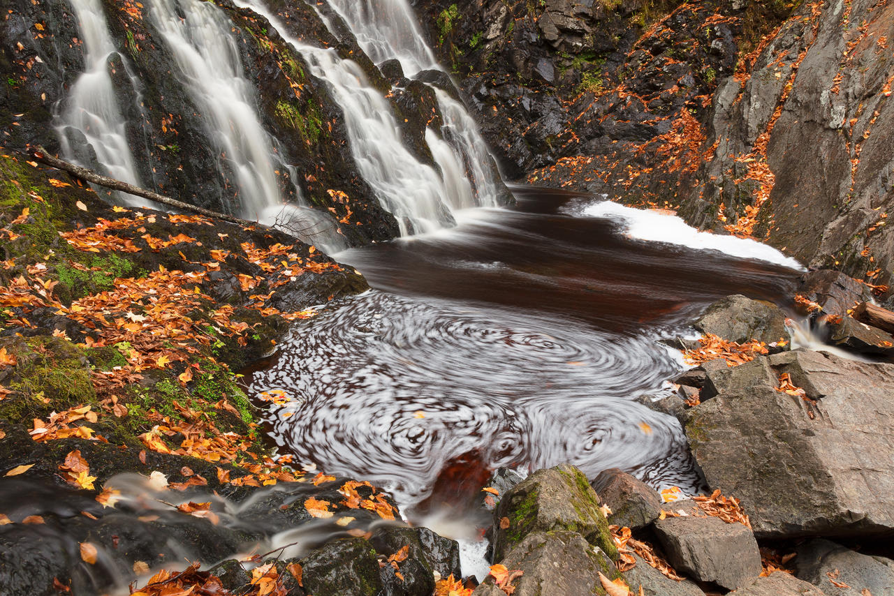 Hays Triple Swirl Falls by boldfrontiers