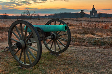 Gettysburg Cannon Dawn