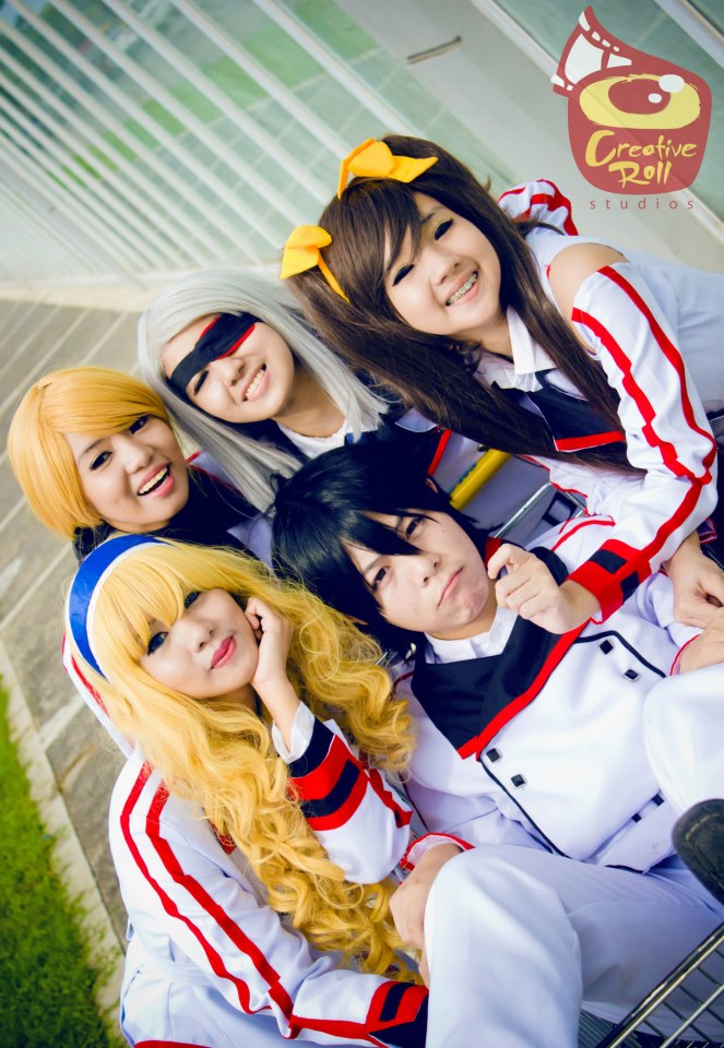 The cosplay of the uniform of Charlotte in Infinite Stratos