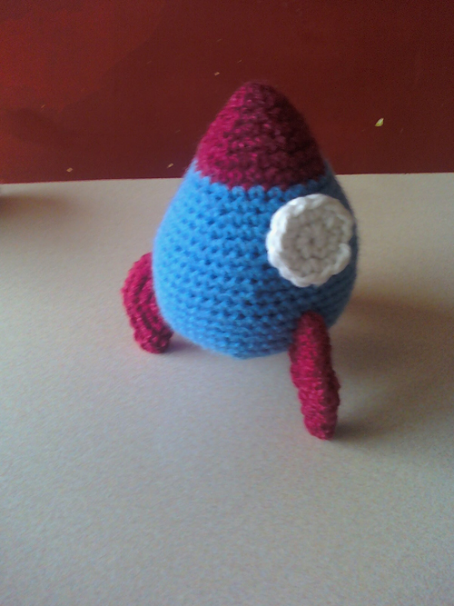 little rocket amigurumi