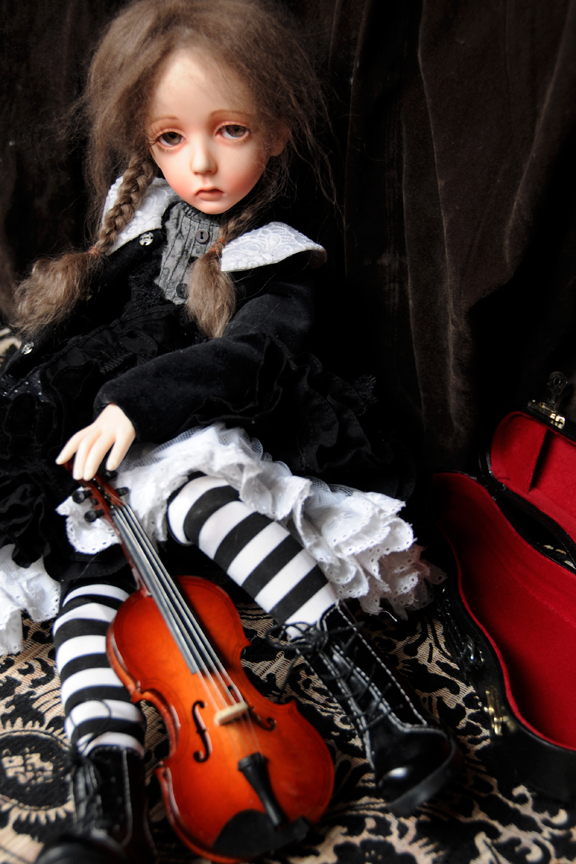 Mari with Grey's Violin