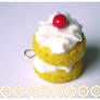 Creamy puff cake charm