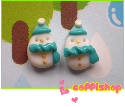 Frosty snowmen stud earrings