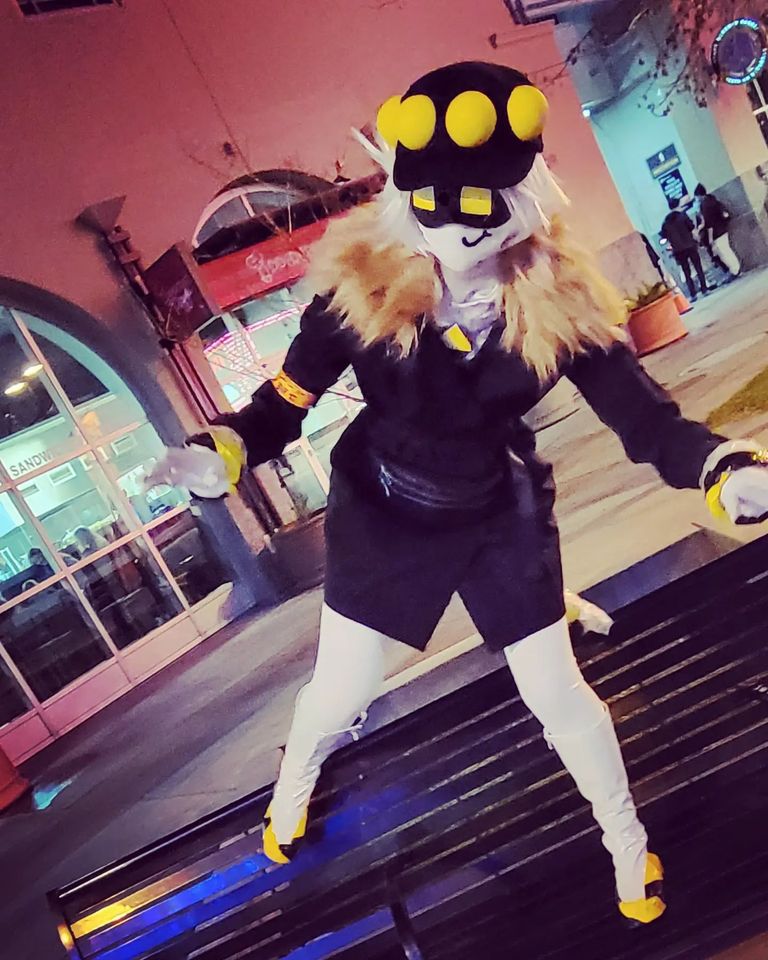Murder Drone Cosplay By Softpaw11 On DeviantArt murder-drone-cosplay-by-softpaw11-on-deviantart