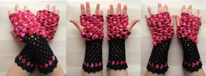 Dragonscale Gloves #10 - Rose Garden