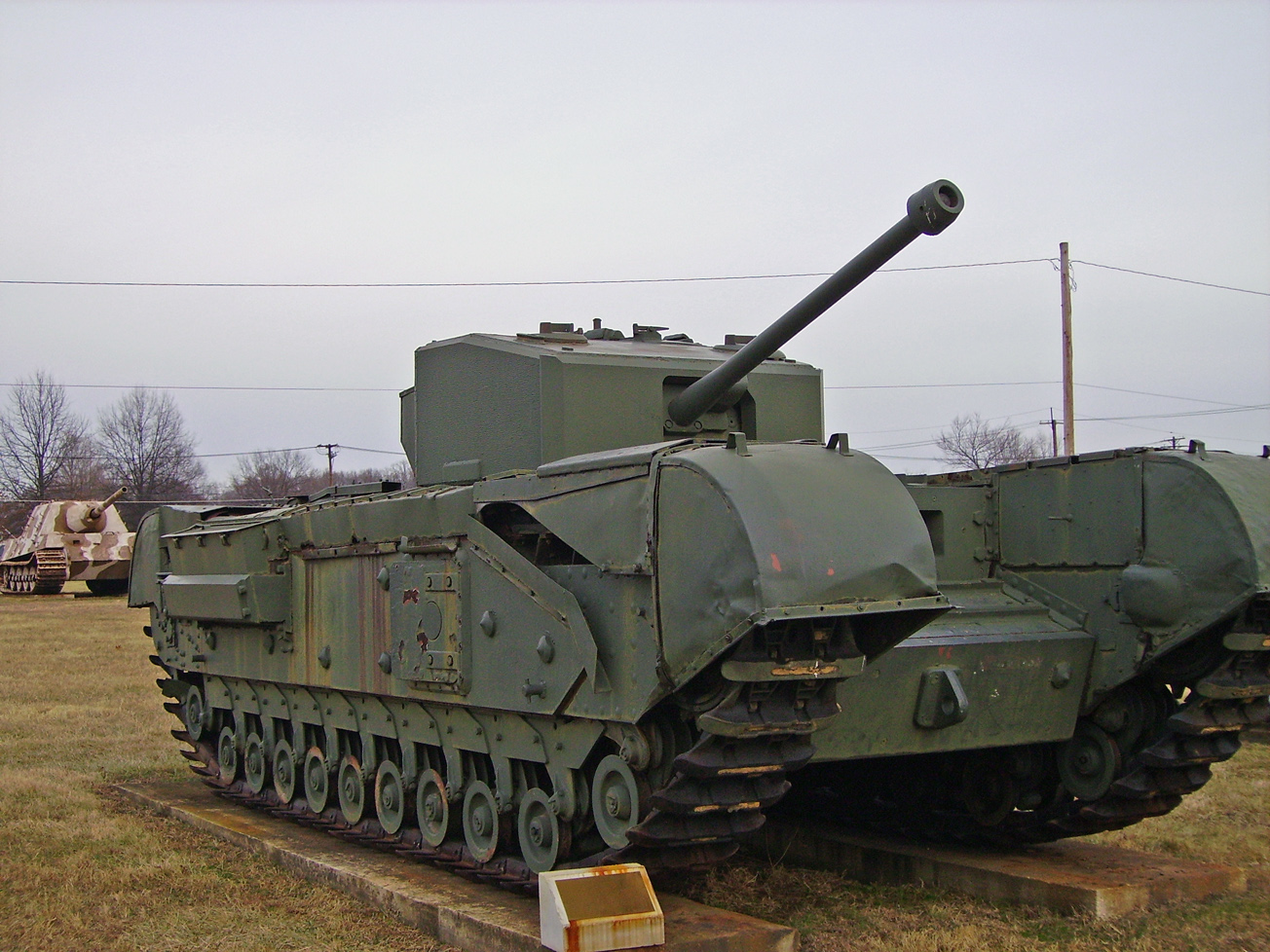 Churchill Tank by DarkWizard83