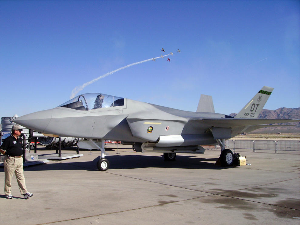 Lockheed F-35 Lightning II by DarkWizard83 on DeviantArt