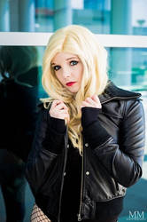 Black Canary Cosplay shot by Mike Mederos