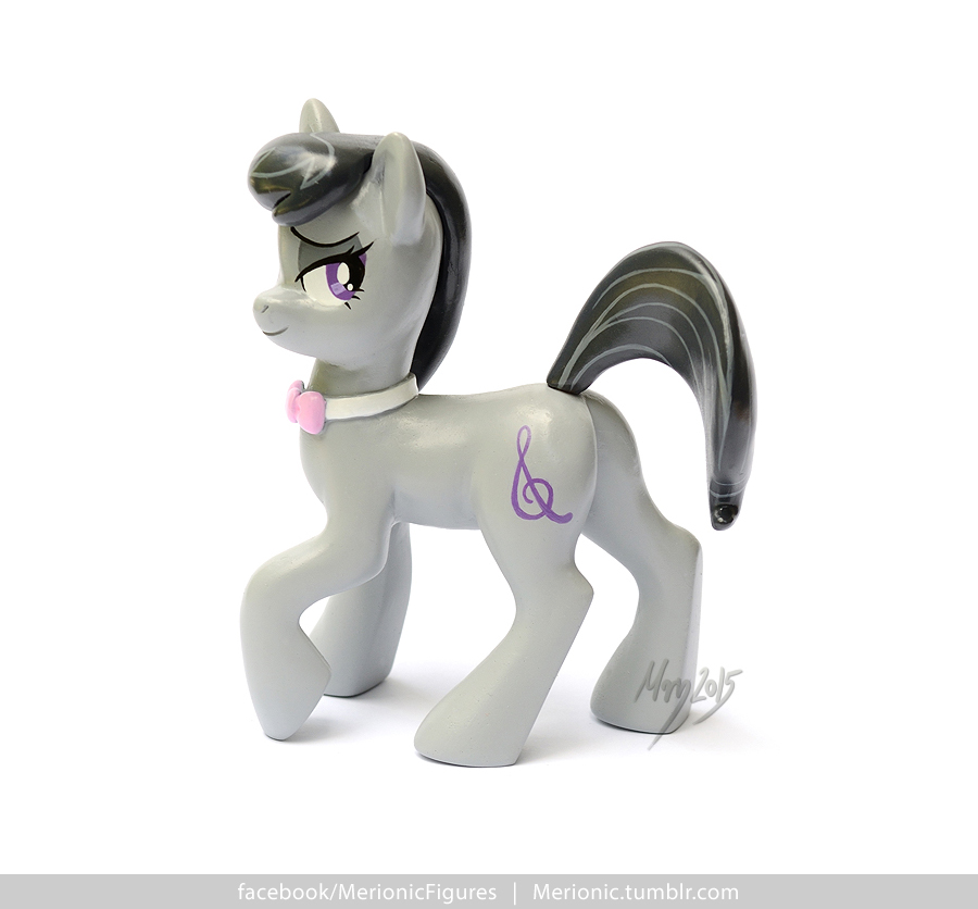 Octavia Melody sculpture