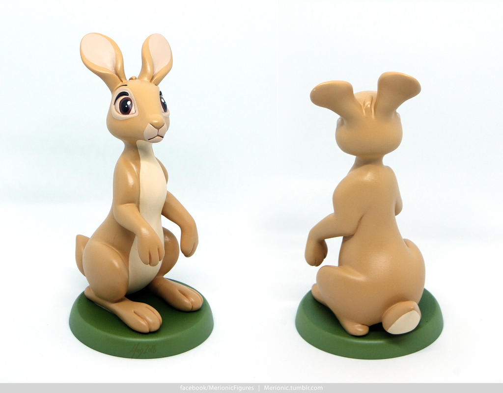 Fiver sculpture