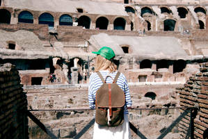 ROMA-Elsa The Wiking Goes Gladiator in COLOSSEO