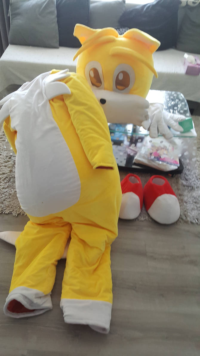 Tails Cosplay By ShadF0x On DeviantArt tails-cosplay-by-shadf0x-on-deviantart